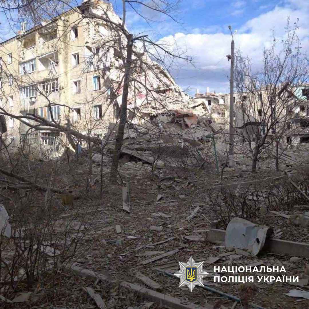 Зруйновані багатоповерхівки