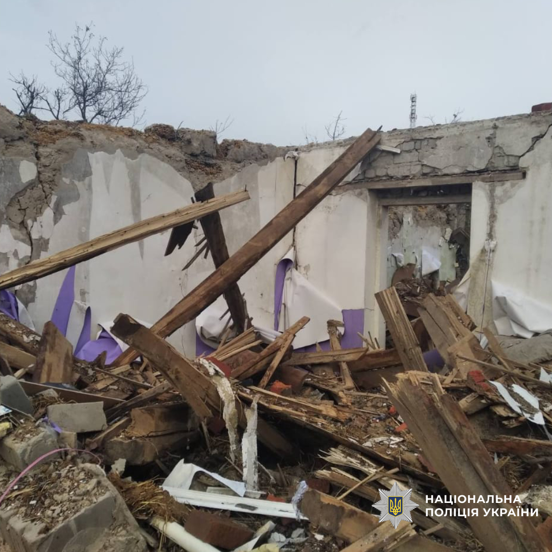 поліція продовжує збирати докази воєнних злочинів окупантів на Харківщині