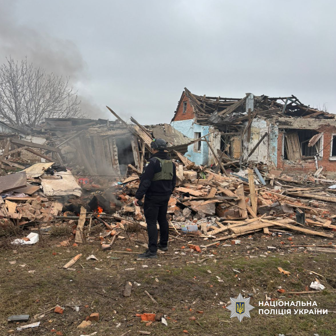 поліцейські задокументували наслідки ударів країни-агресора по Харківщині