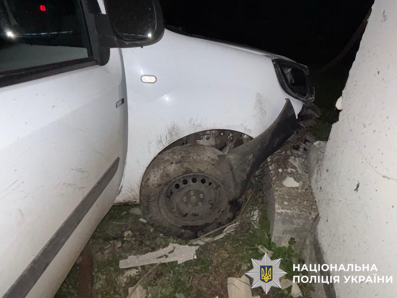 На фотографії зображено транспортний засіб, яким незаконно заволодів зловмисник.