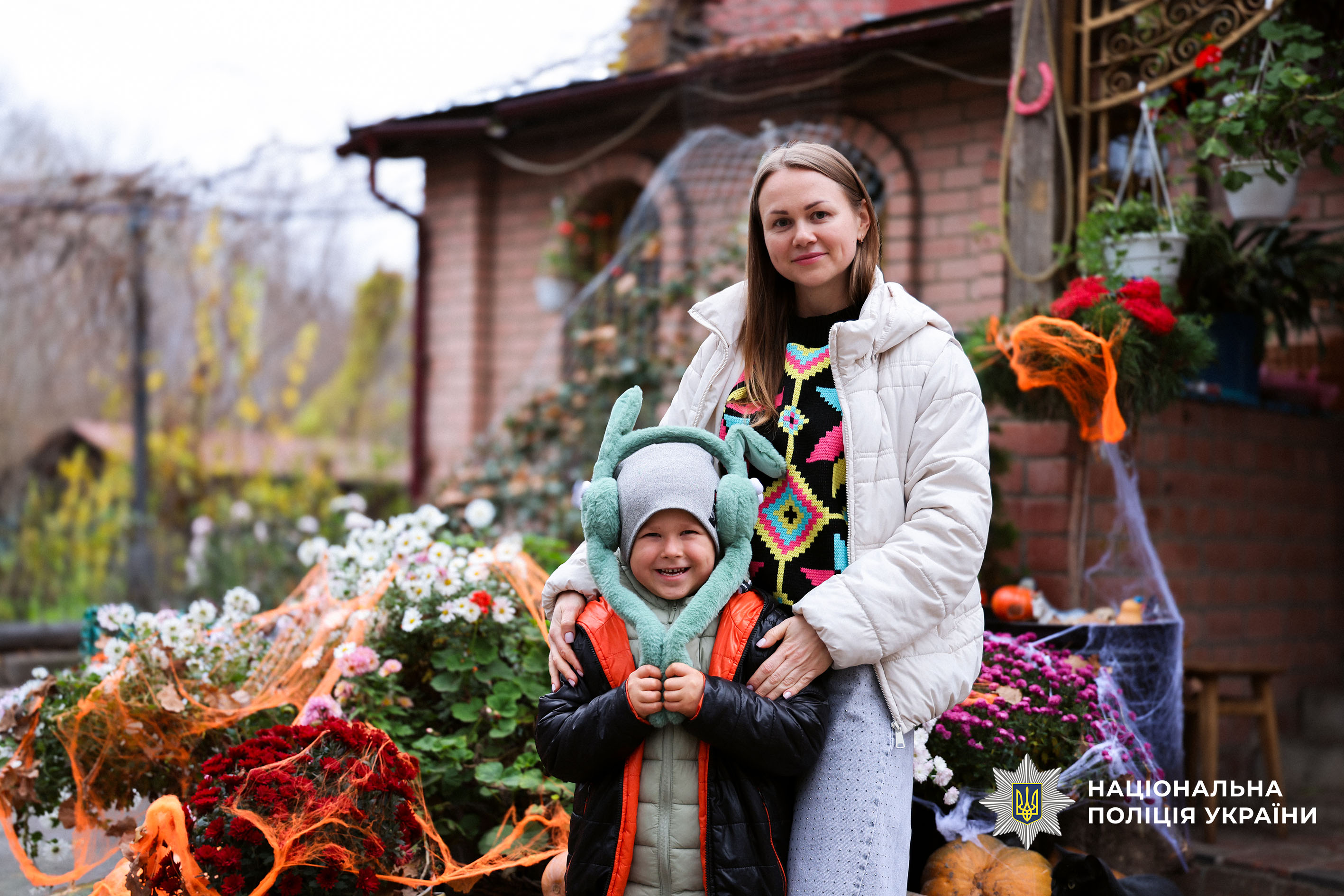 Поліцейські Чернігівщини організували для родин загиблих побратимів реабілітаційний захід у кінно-спортивному клубі