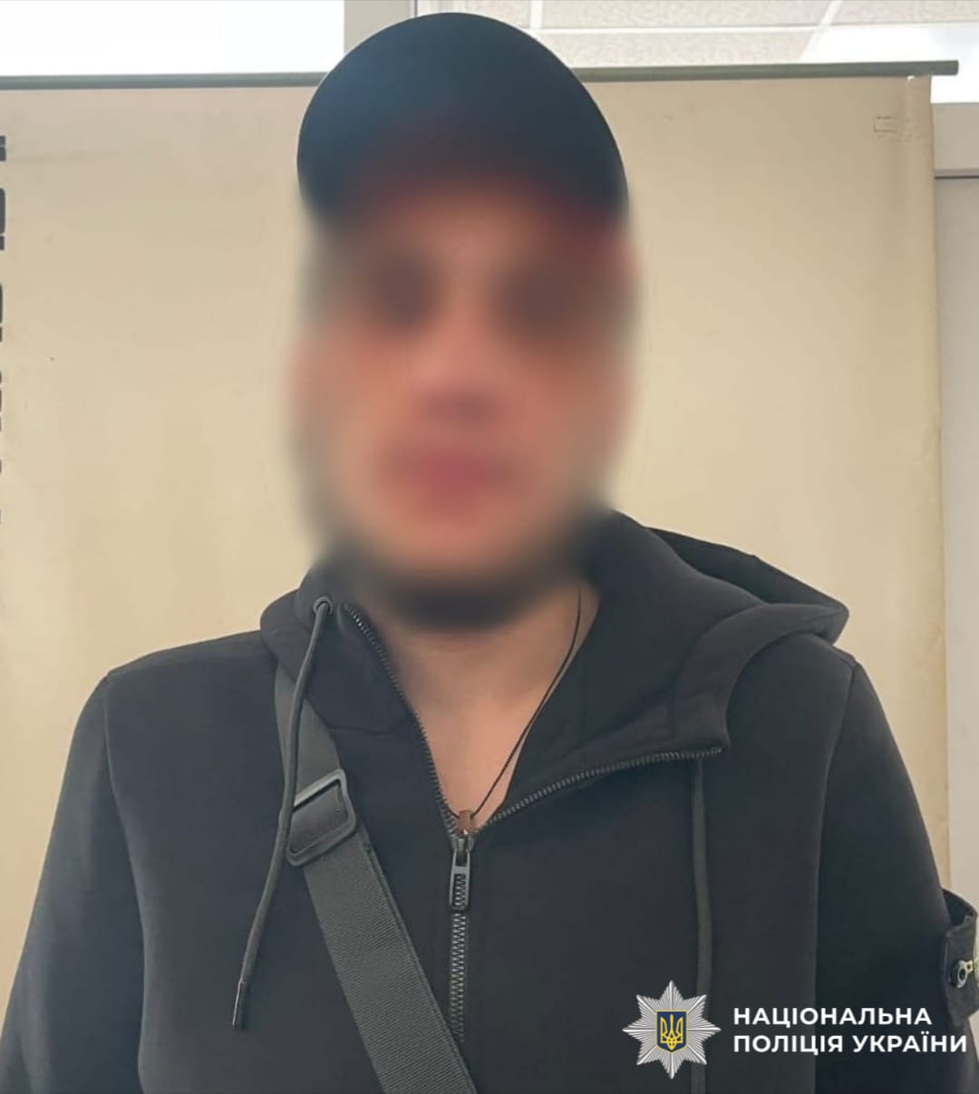 На фото зображений зловмисник.