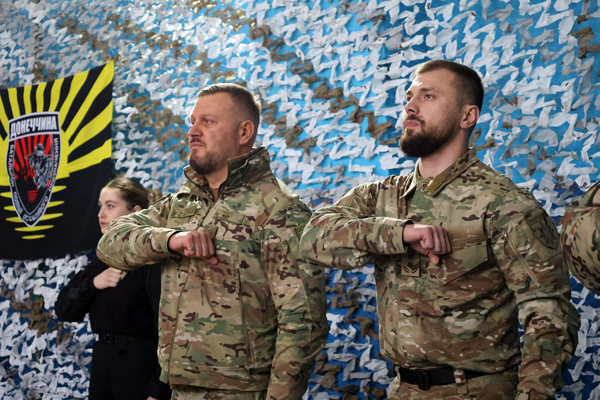 Нагородження бійців стрілецького батальйону