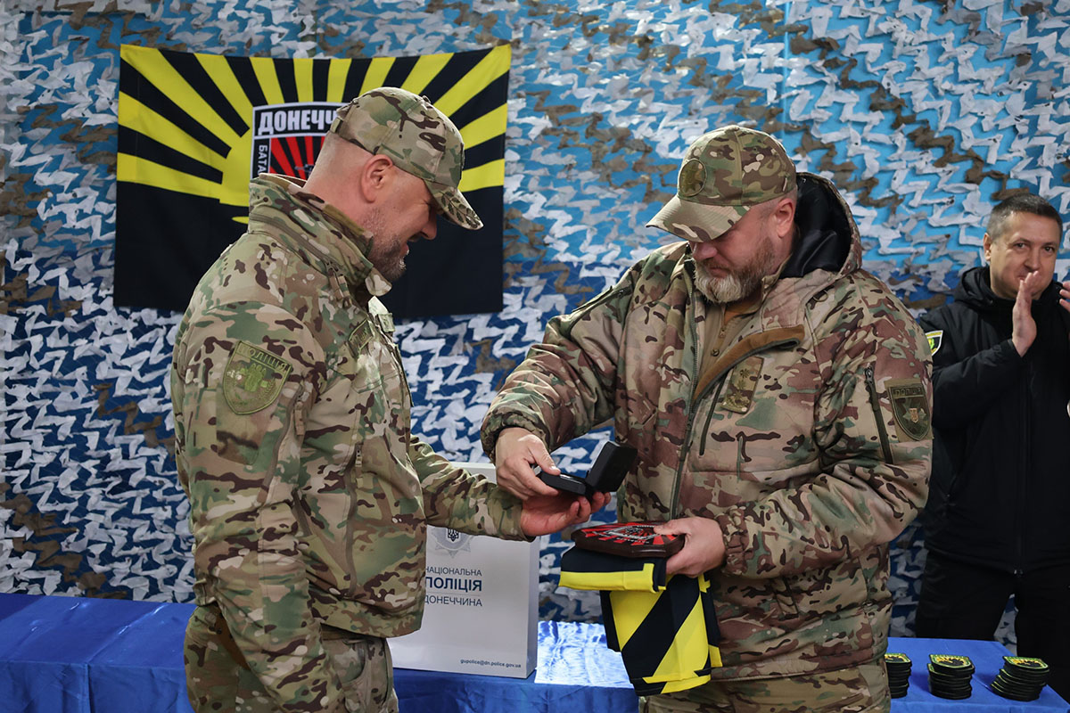 Нагородження бійців стрілецького батальйону