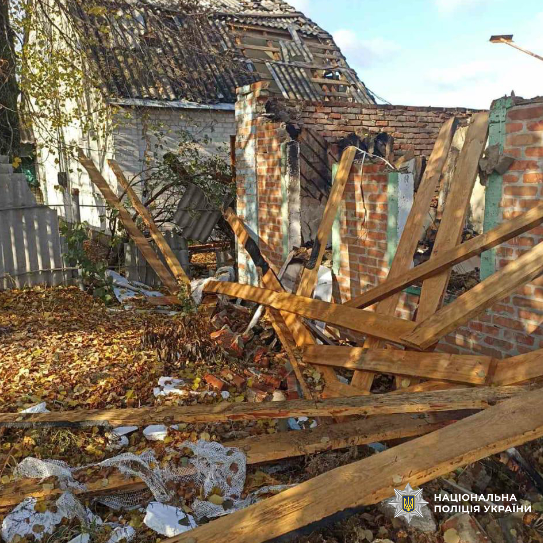 Поліцейські задокументували наслідки ворожих ударів по Харківщині