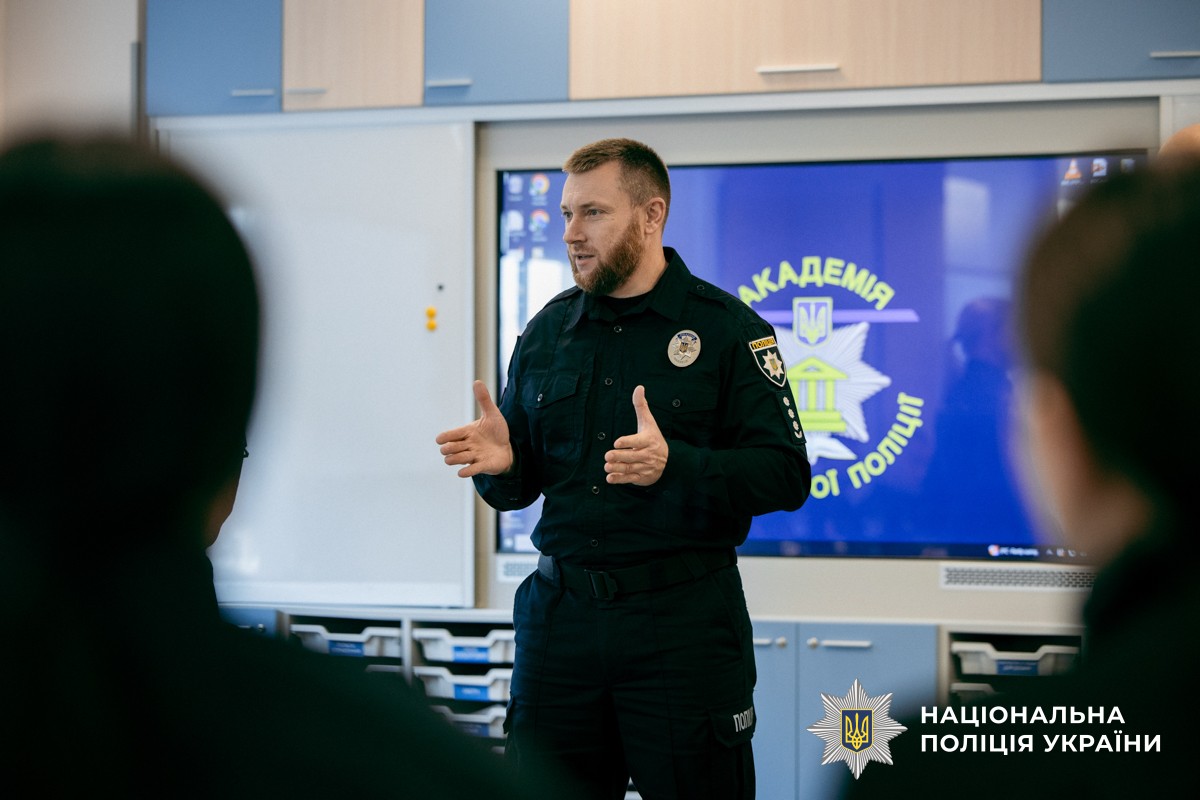 Співробітники служби «102» пройшли тренінг з кризової комунікації