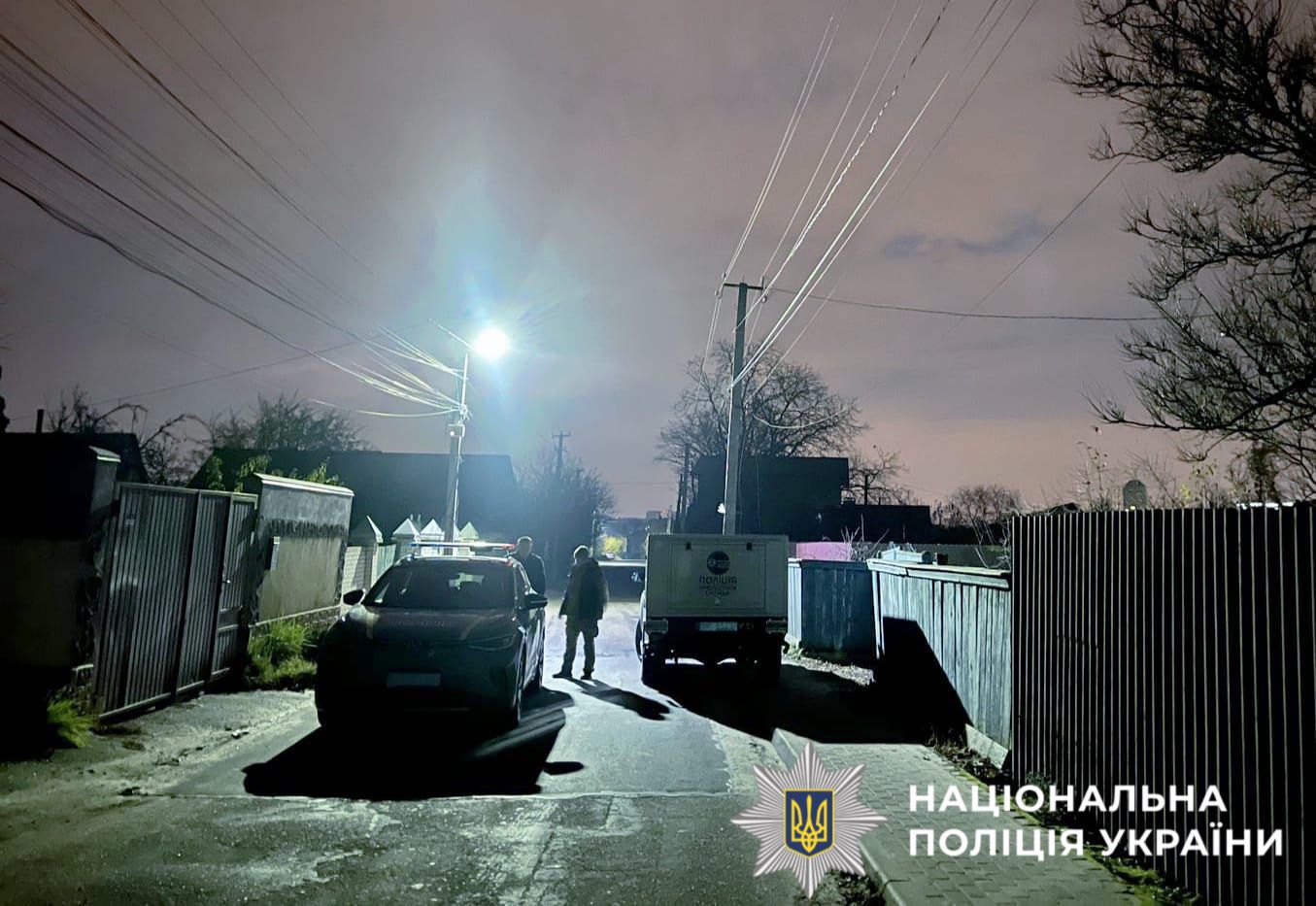 На фотографії зображено місце події.