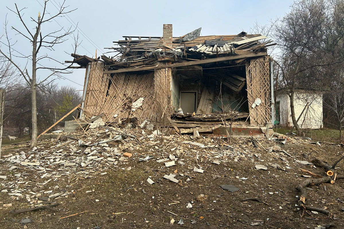 Зруйнований будинок