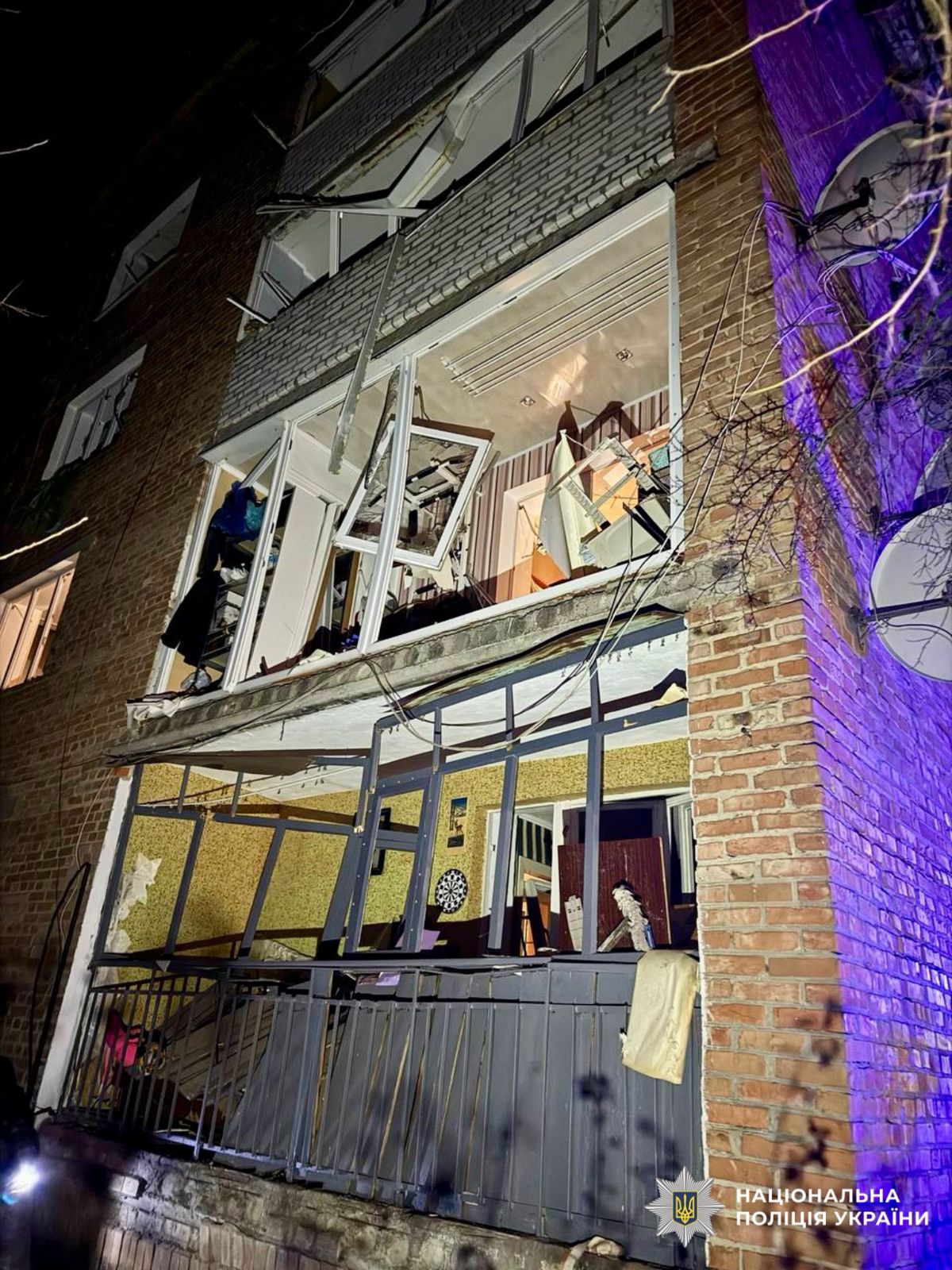 На фото зображено наслідки нічної атаки