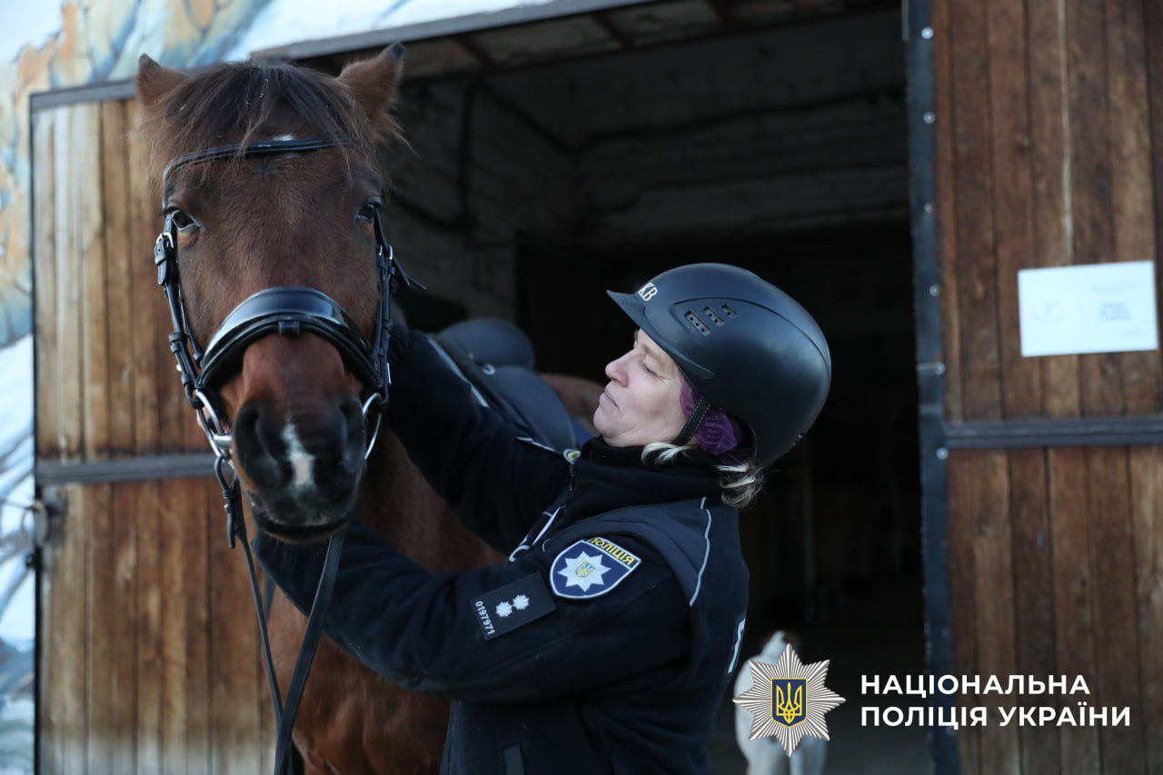 На фото учасниця заходу.