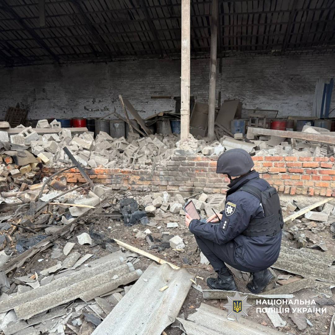 поліцейські задокументували наслідки воєнних злочинів