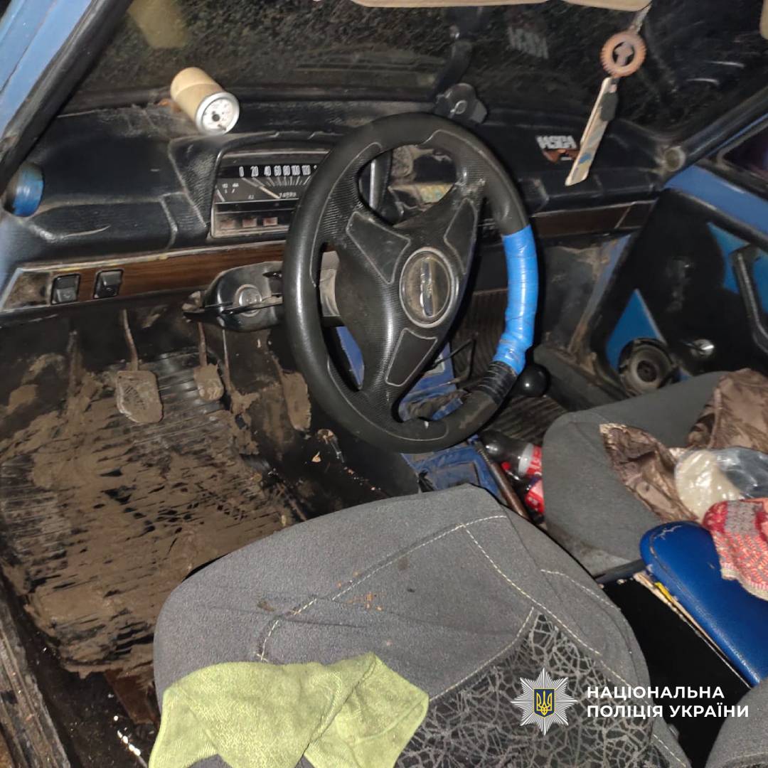 Поліцейські Дергачівщини викрили місцевого мешканця у незаконному заволодінні авто