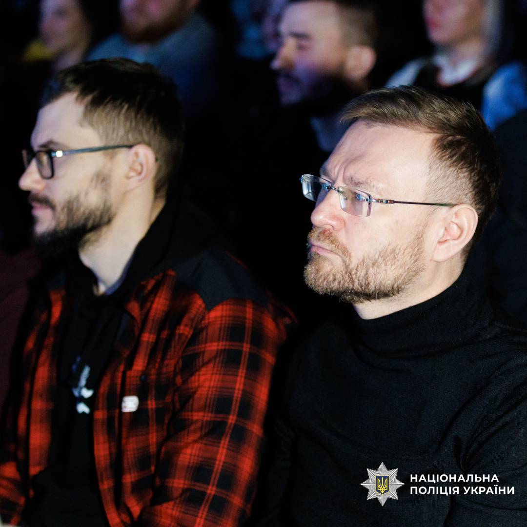 Начальник поліції Харківщини привітав волонтерів із Міжнародним днем волонтера