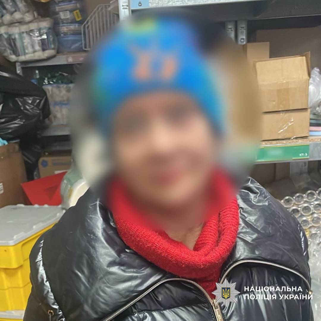 Слідчі повідомили жительці Харківщини про підозру у крадіжці з крамниці