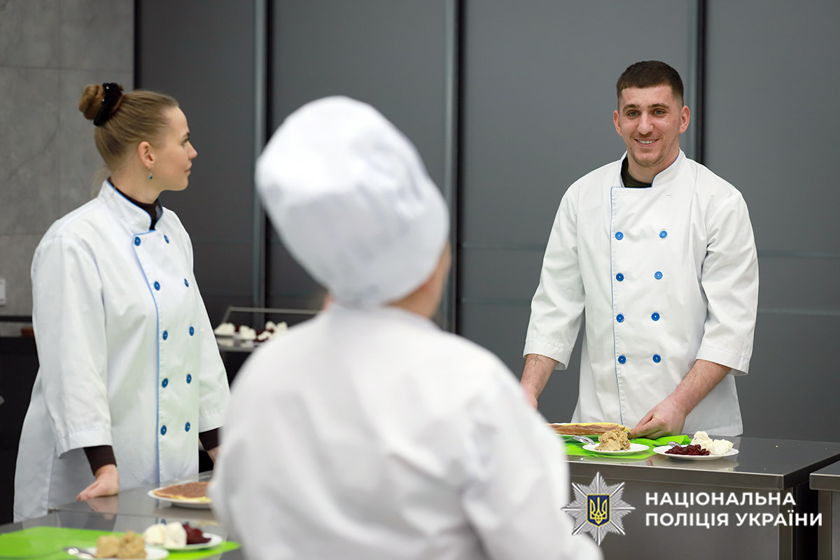 Спілкування кухарів з пораненими