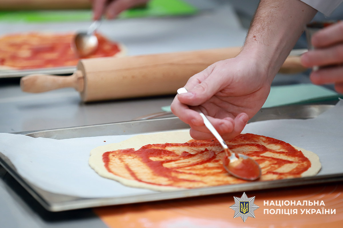 Процес приготування піци