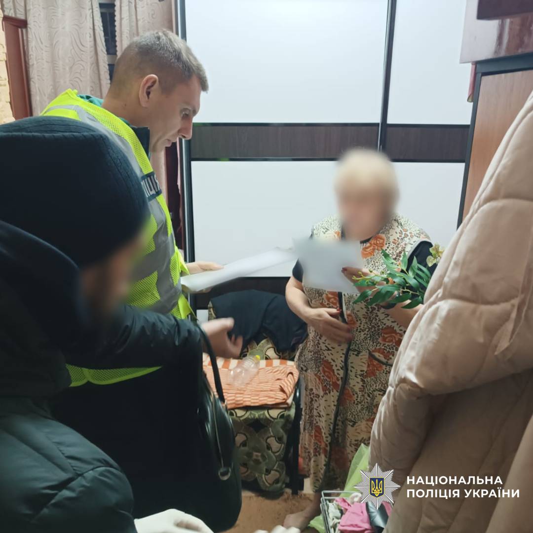 Поліцейські Харківщини викрили групу наркозбувачів та вилучили канабіс на суму близько 2,6 мільйона гривень