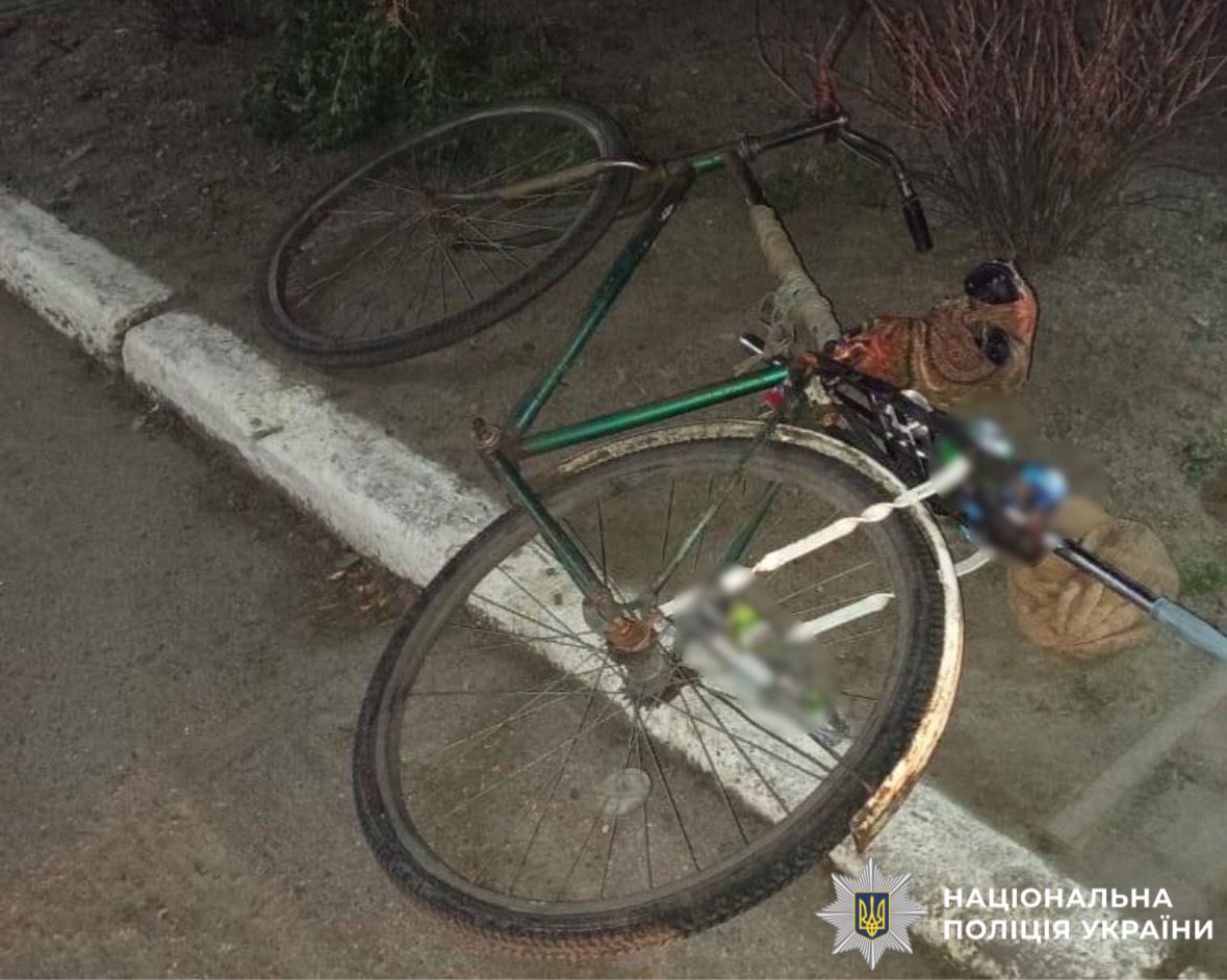 На фото зображено наслідки ДТП.