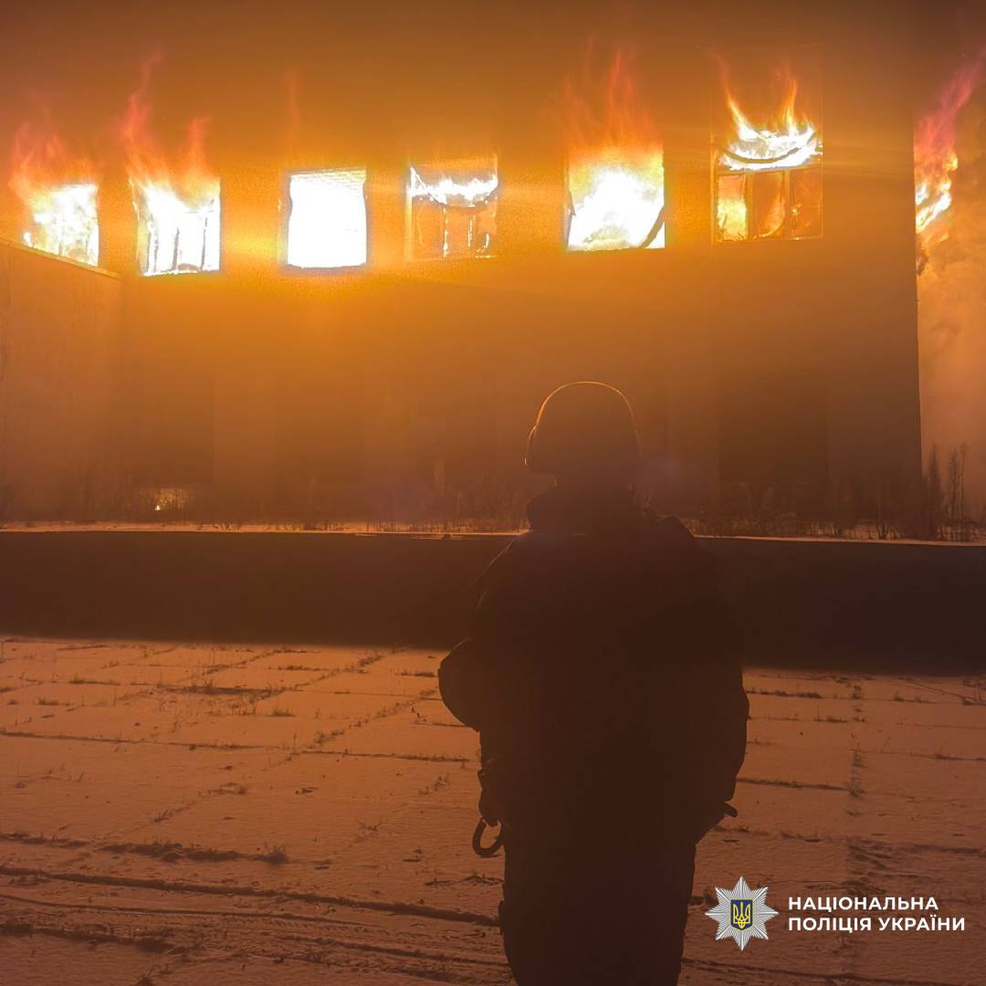 Поліцейські Харківщині продовжують документувати наслідки воєнних злочинів ворога