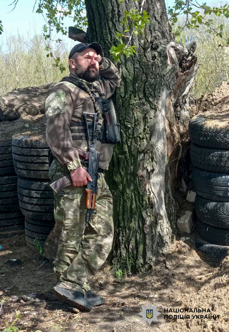 На фото зображений загиблий поліцейський.