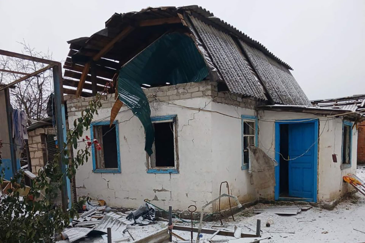 Зруйнований будинок