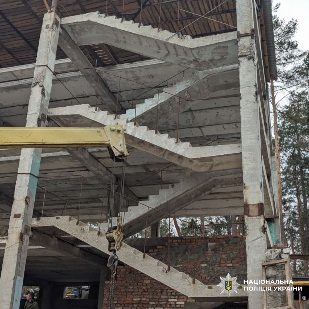 Поліція повідомила про підозру харків’янину у самовільному зайнятті земельної ділянки у лісовому масиві