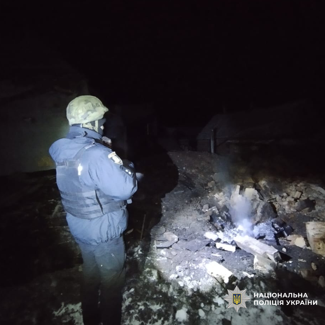 Через удари росіян на Харківщині загинули троє людей, є поранені : поліція документує наслідки воєнних злочинів загарбників