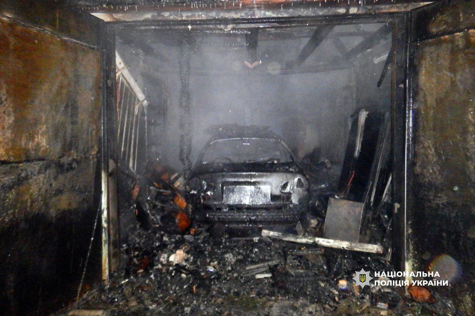 Поліція Полтавщини встановлює обставини загибелі чоловіка під час пожежі