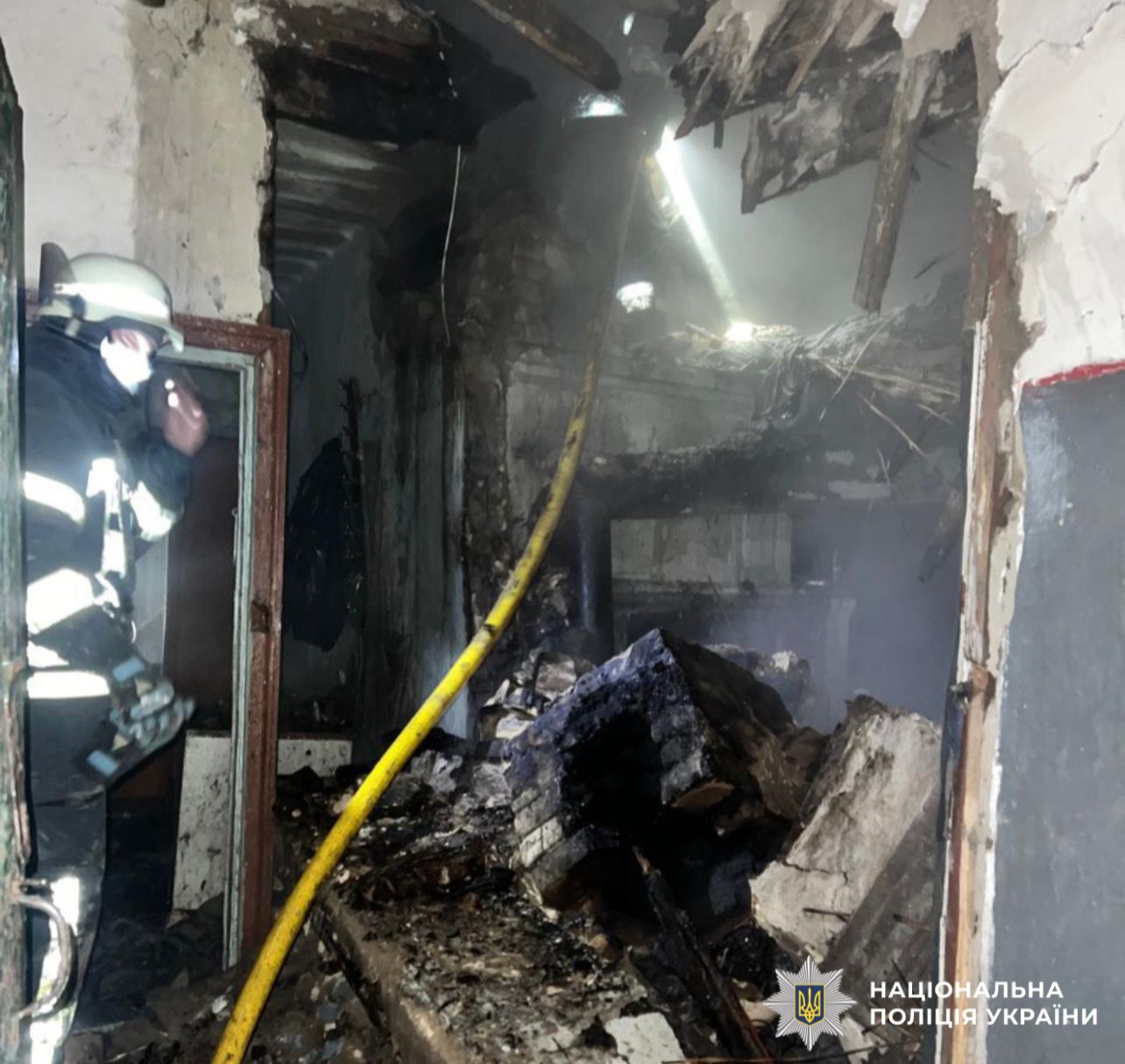 на фото зображено наслідки пожежі