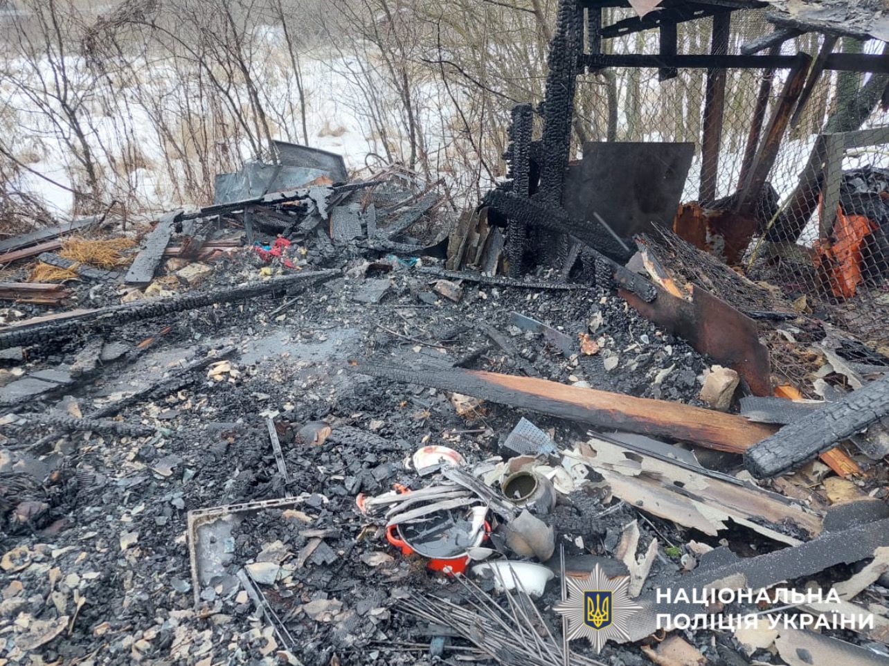 На фотографії зображено місце події, де відбулась пожежа на Бориспільщині.