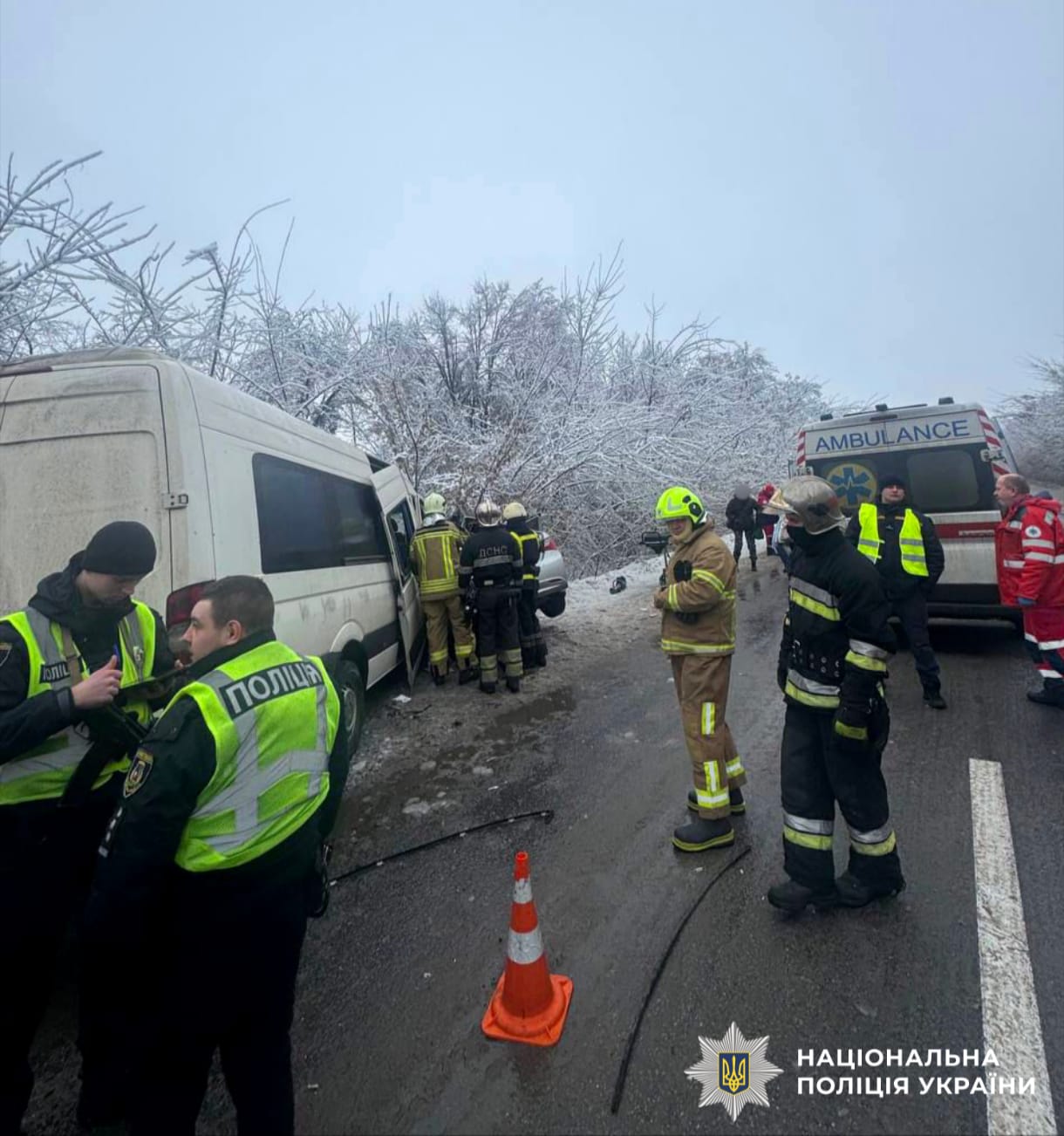 На фото зображено мсце ДТП