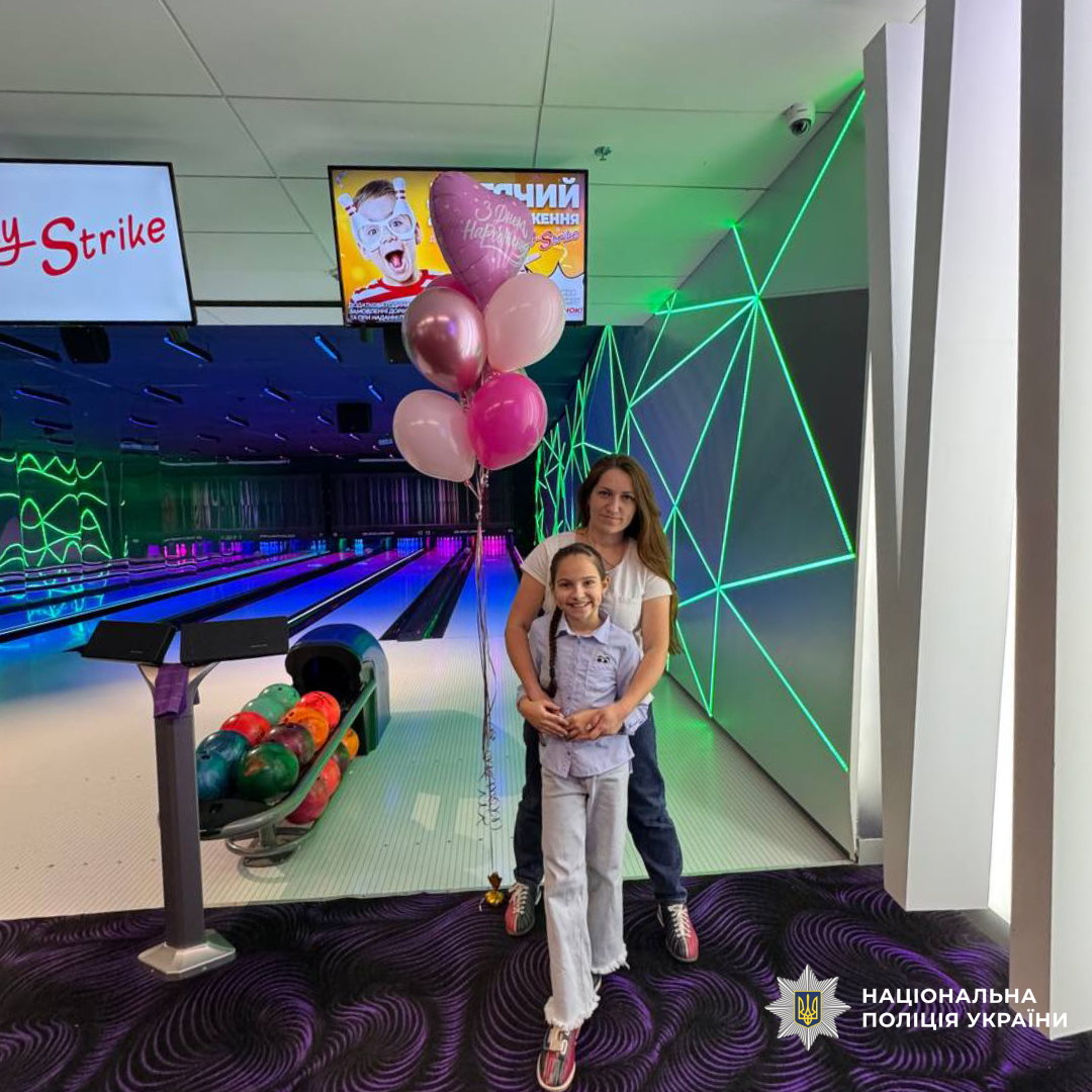 Керівництво полку поліції особливого призначення Харківщини  привітало доньку загиблого Героя