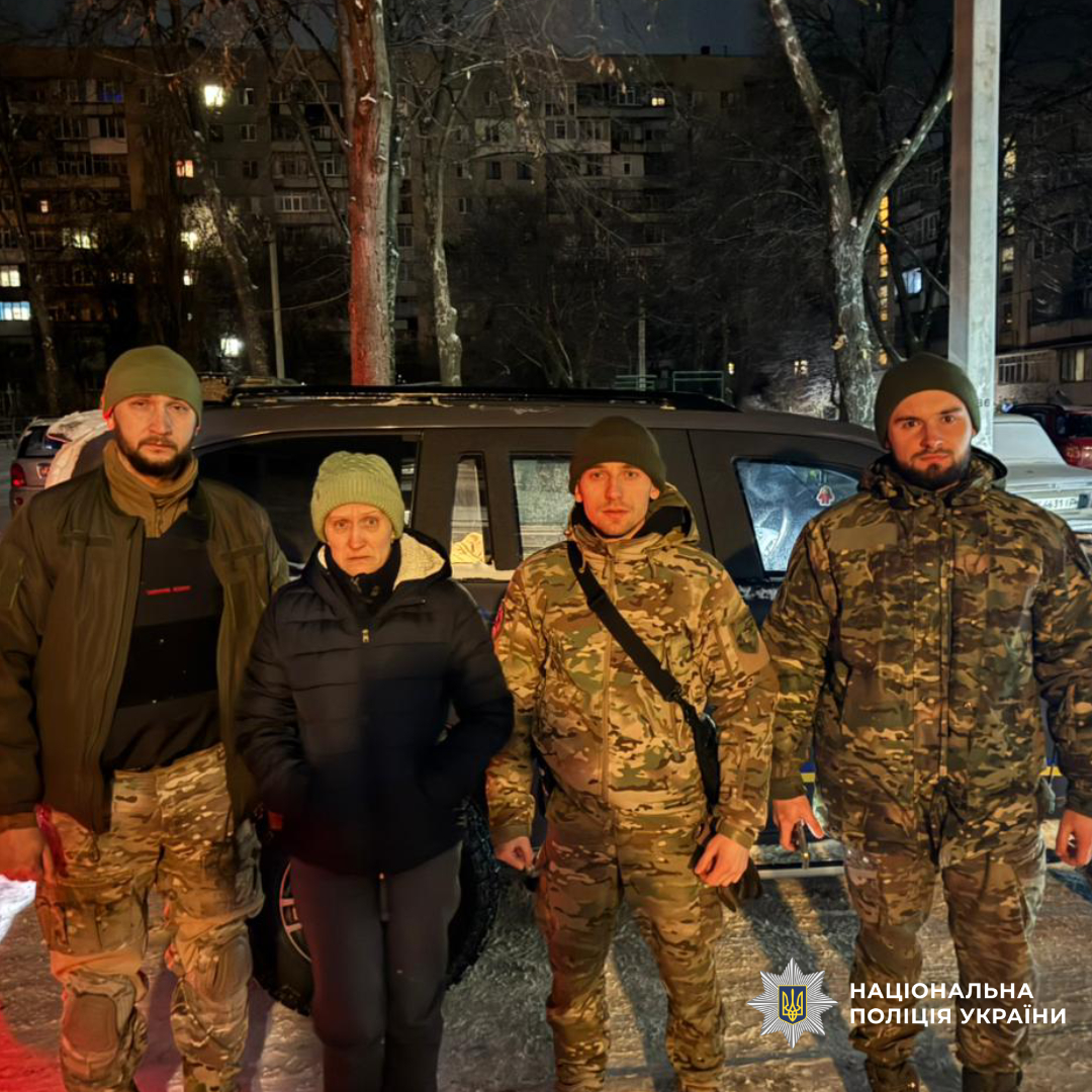 Поліцейські спецпідрозділу «Білий Янгол» продовжують здійснювати евакуації з територій активних бойових дій на Харківщині