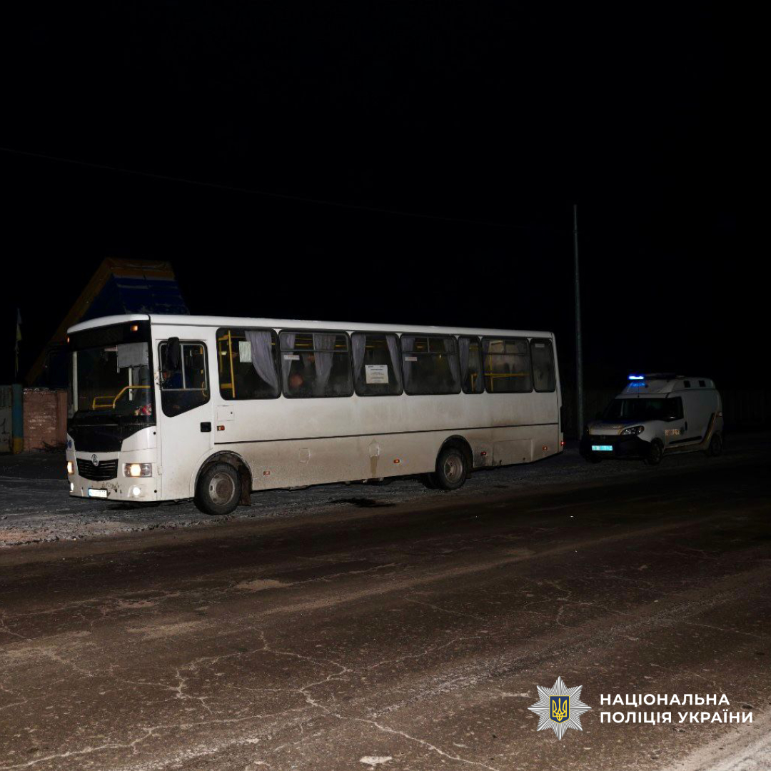У Балаклії поліцейські затримали чоловіка за незаконне заволодіння автобусом комунального підприємства