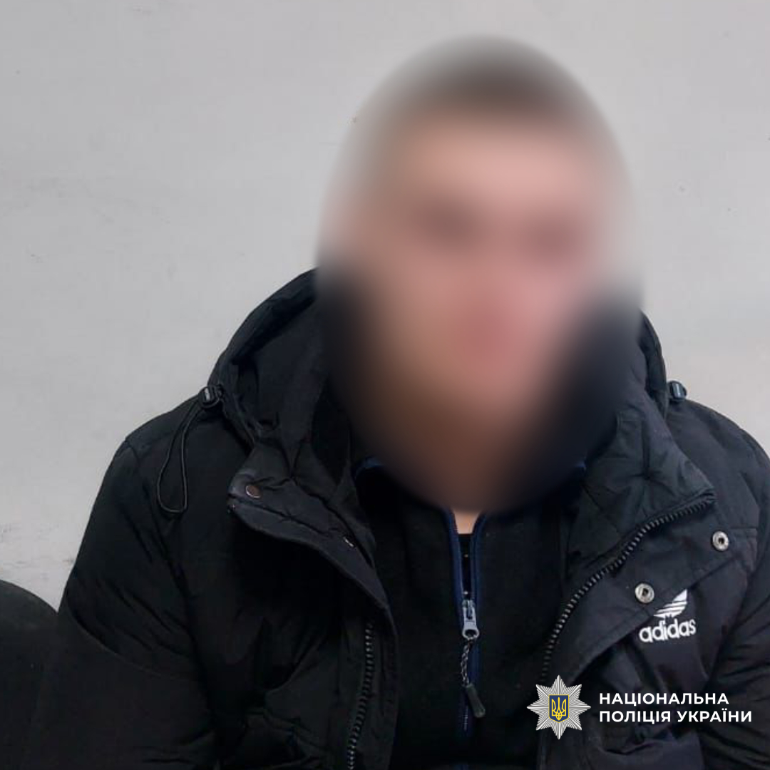 У Балаклії поліцейські затримали чоловіка за незаконне заволодіння автобусом комунального підприємства