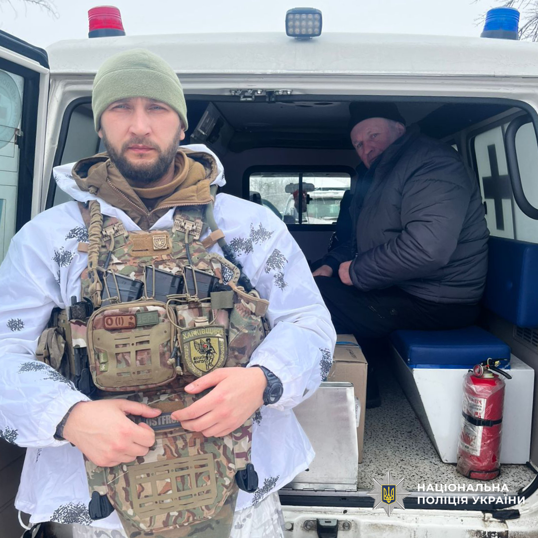 Поліцейські спецпідрозділу «Білий Янгол» продовжують здійснювати евакуацію мирного населення