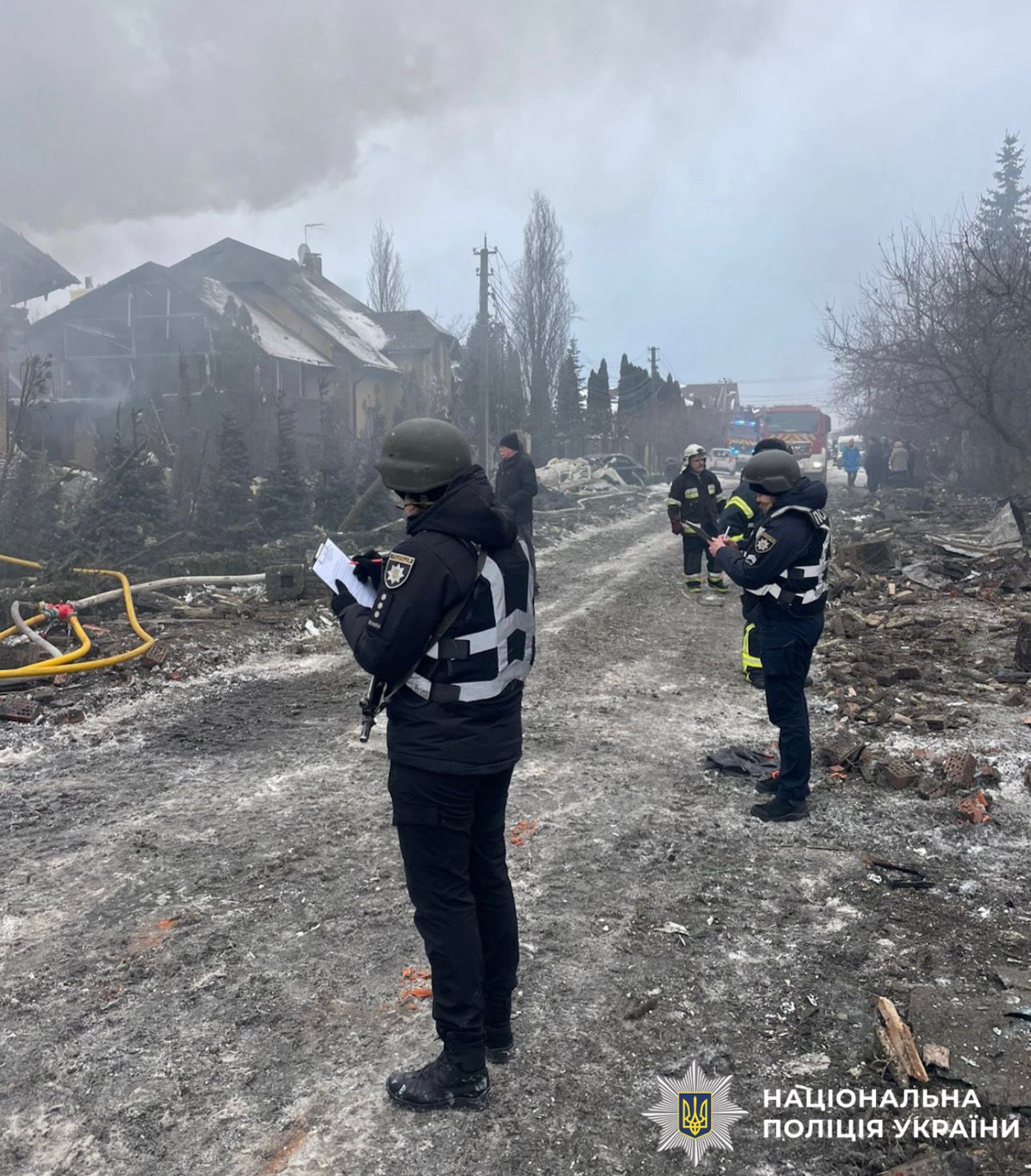 На фото зображено місце події.