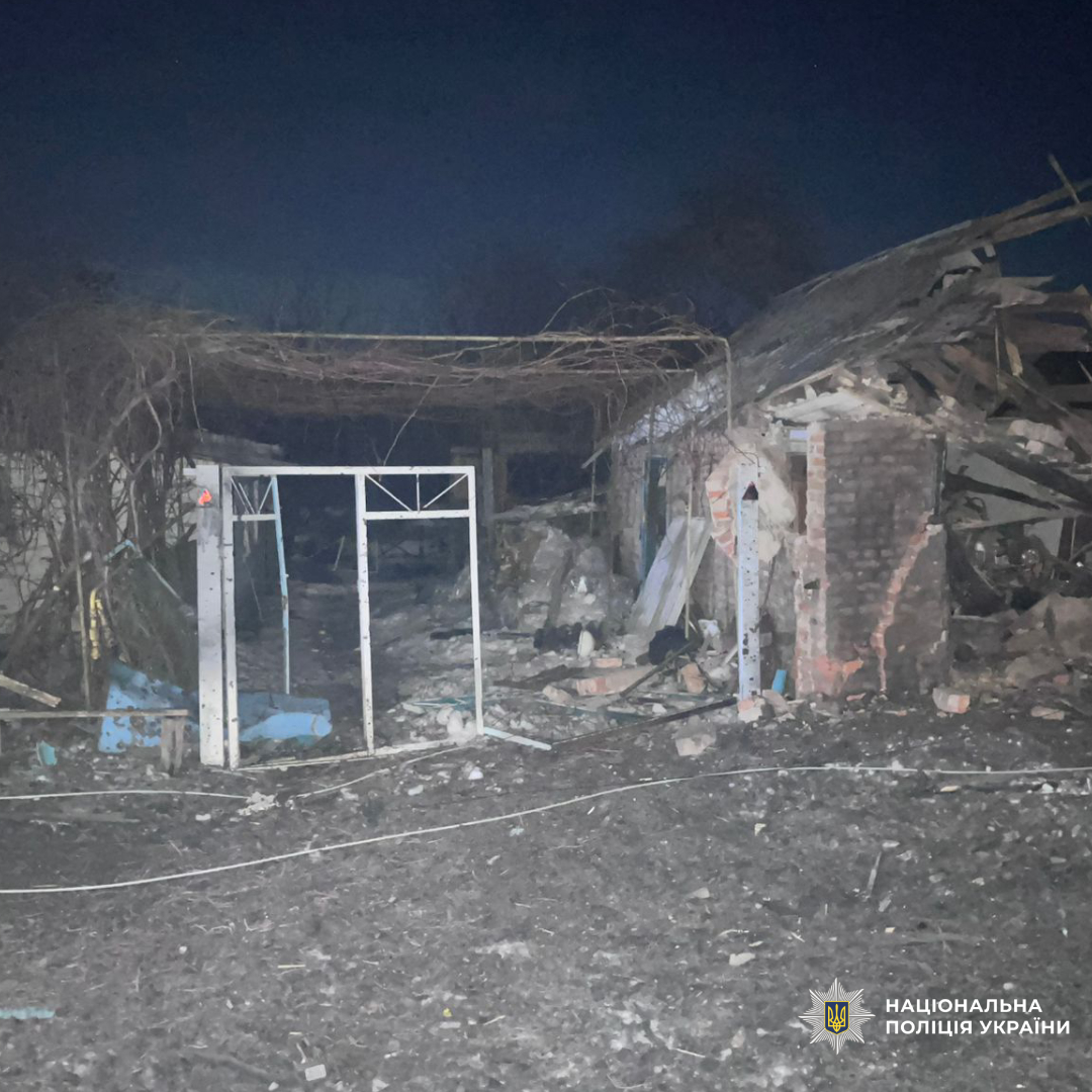 Постраждали цивільні: поліцейські документують наслідки ворожих ударів по Харківщині