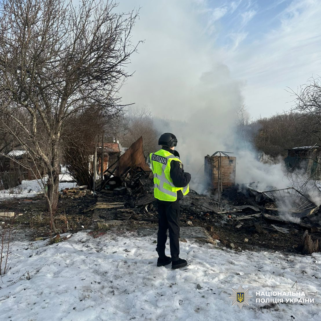 Поліцейські Харківщини задокументували наслідки воєнних злочинів агресора проти мирного населення