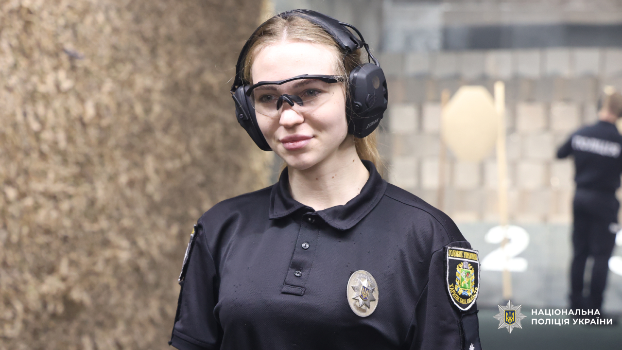 У Харкові відбулися  щорічні змагання зі стрільби серед жінок-поліцейських
