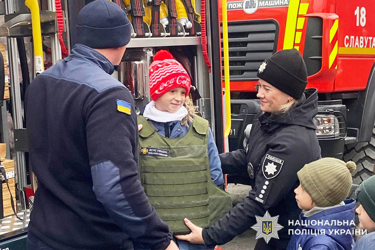 Юлія Лєбєдєва з дітьми