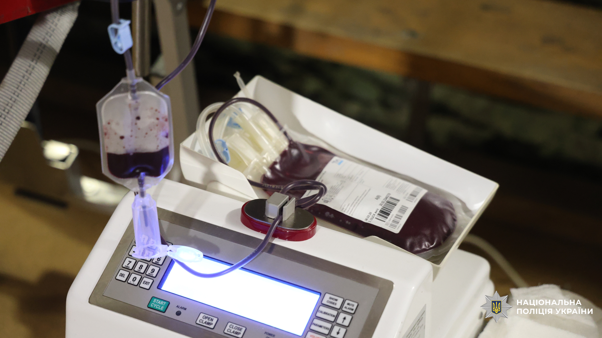 правоохоронці передали свою кров для потреб поранених
