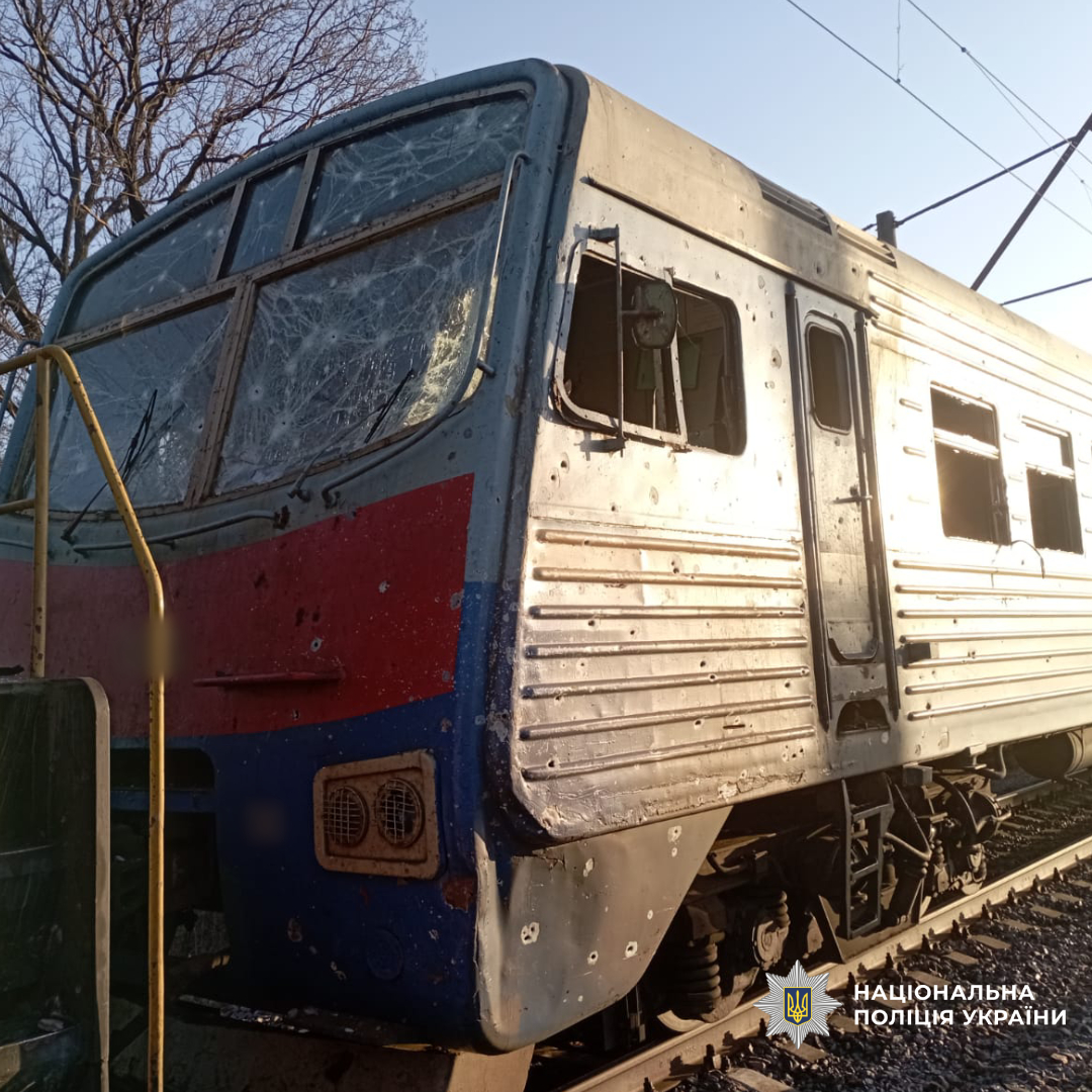 Поліцейські фіксують наслідки влучання БпЛА в Богодухівському районі: постраждали чотири людини