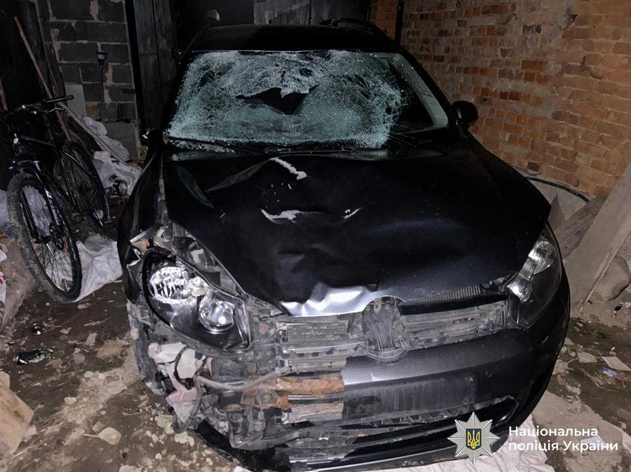 Поліцейські Івано-Франківщини оперативно розшукали водія, який скоїв смертельну ДТП та втік з місця події