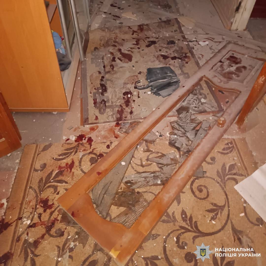 На Харківщині від ворожих обстрілів постраждали 10 людей: поліцейські задокументували наслідки воєнних злочинів  ворога