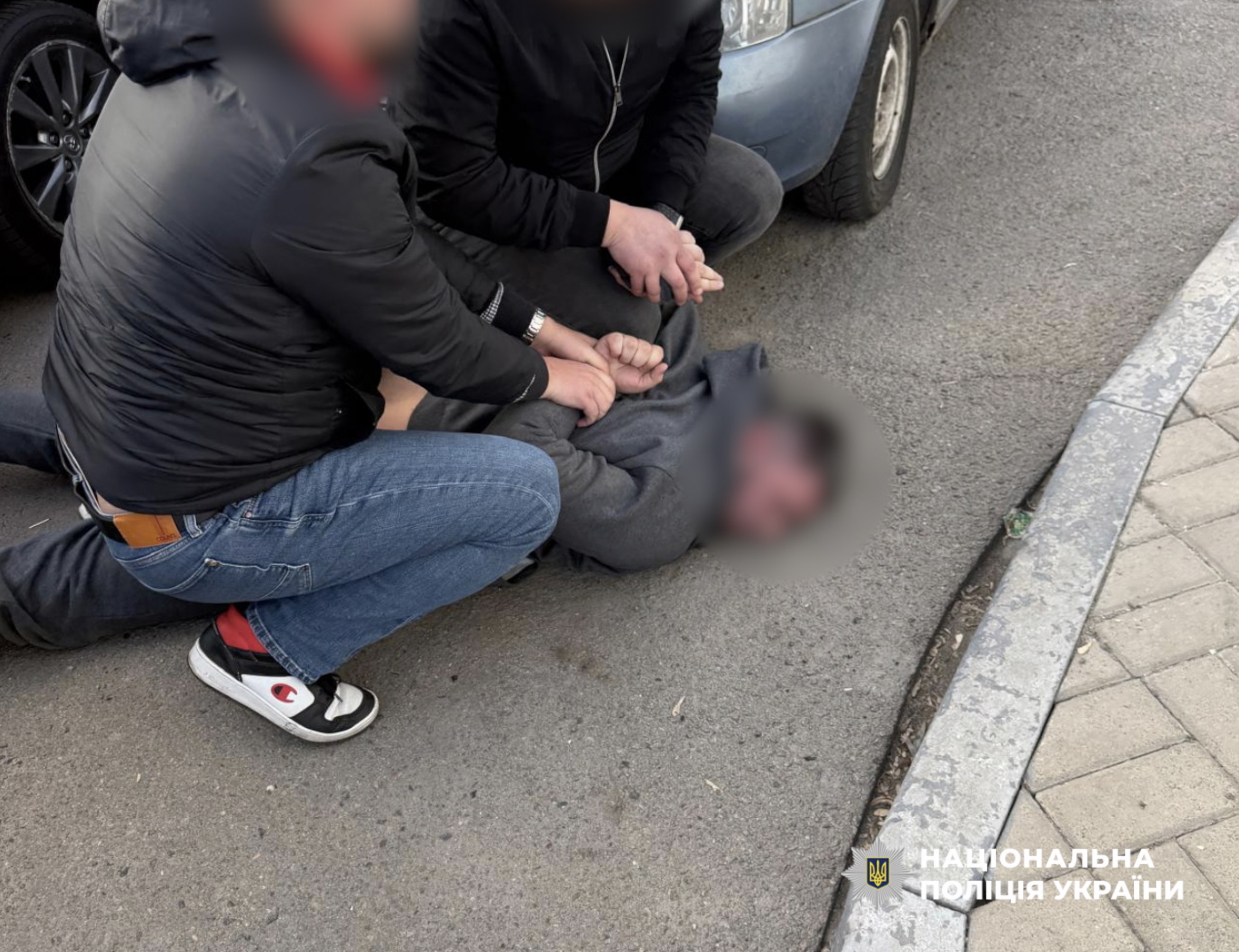 Від 10 000 доларів за оформлення відстрочки від мобілізації: на Полтавщині поліція викрила злочинну групу