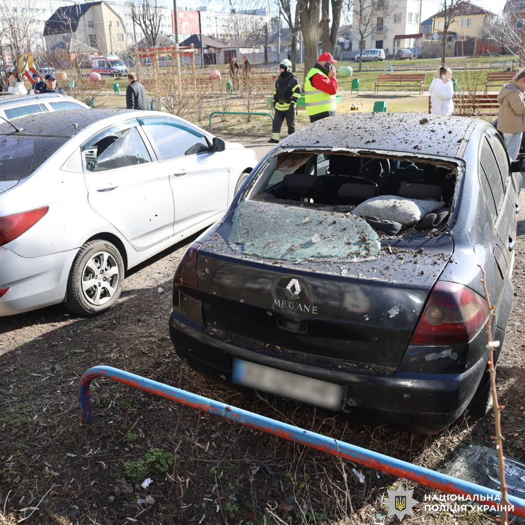 На Харківщині від ворожих обстрілів загинули дві людини, є постраждалі: поліцейські задокументували наслідки воєнних злочинів  ворога