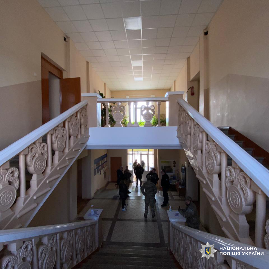 Поліція Харківщини перевірила 339 повідомлень про замінування різних об’єктів