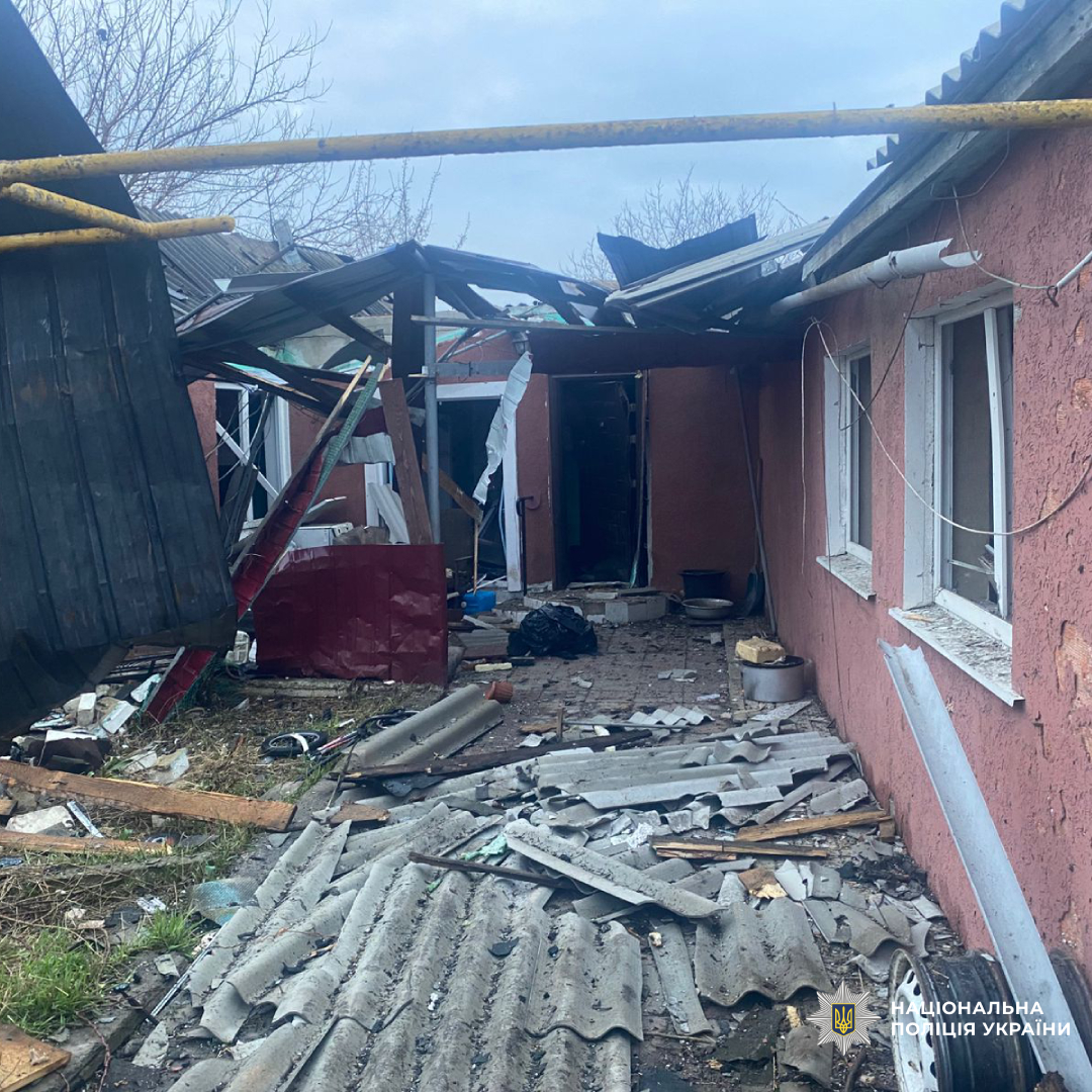 На Харківщиніполіцейські задокументували наслідки воєнних злочинів країни-агресора, через які постраждали шестеро цивільних громадян