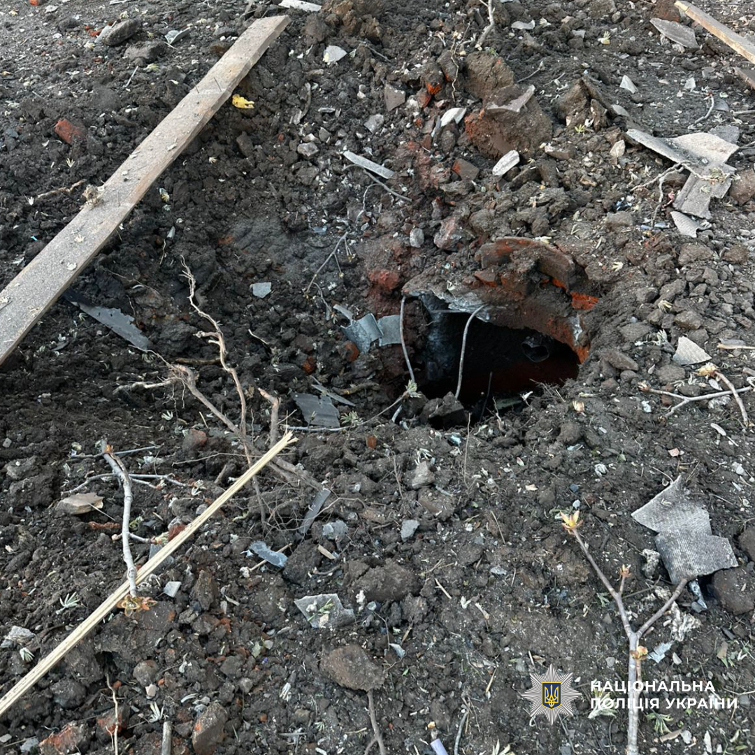 поліцейські збирають докази воєнних злочинів рф